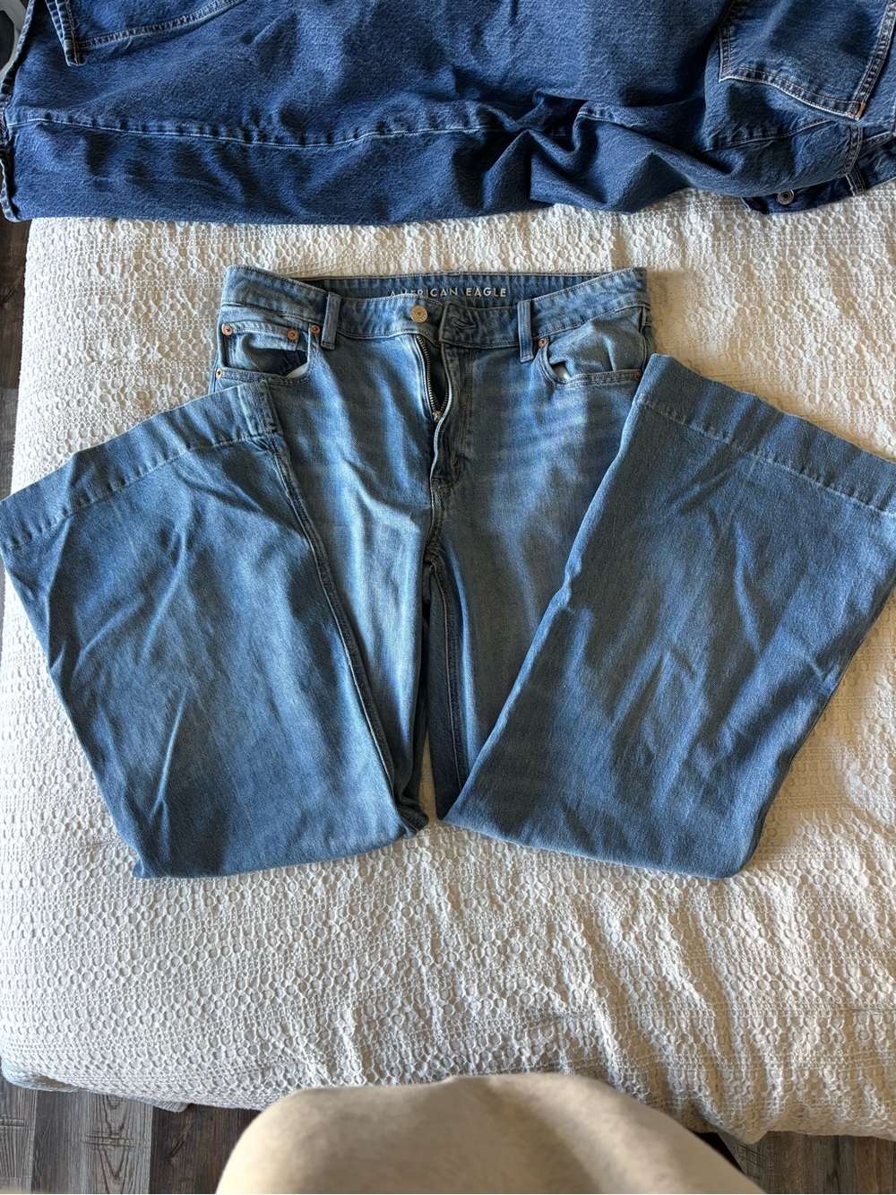American Eagle Outfitters Women's Light Blue Flare Jeans